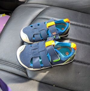 Plae sneaker/sandal kids